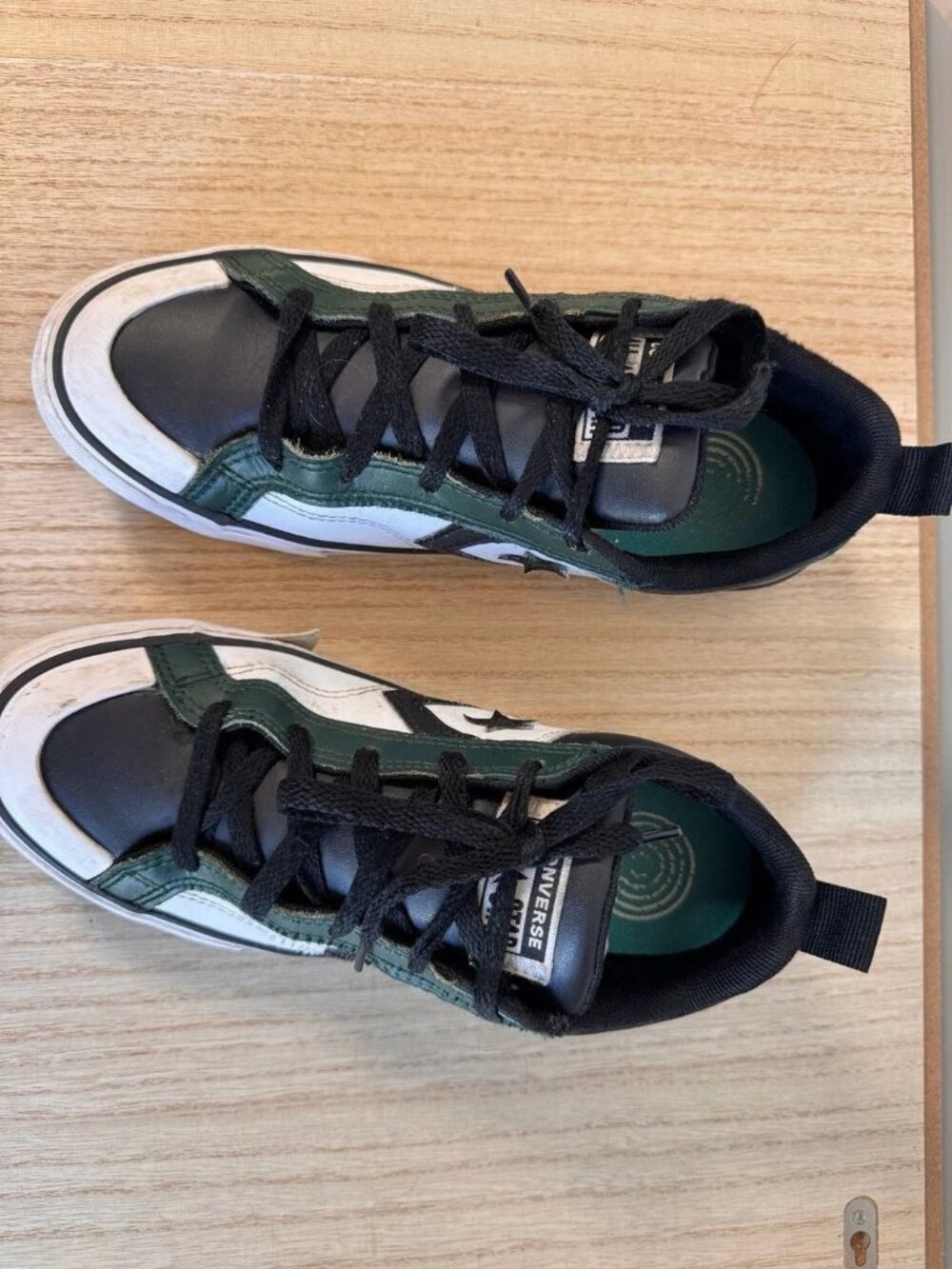 Converse Star Player 76 Low Leather Sneakers White Green Black Kid's Size 5